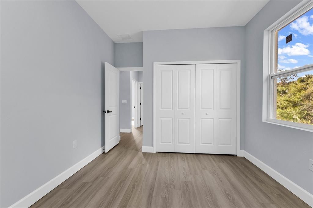 En Venta: $339,900 (4 camas, 2 baños, 1663 Pies cuadrados)