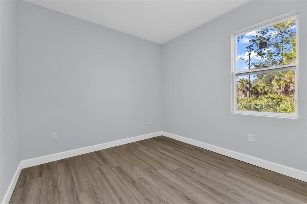 En Venta: $339,900 (4 camas, 2 baños, 1663 Pies cuadrados)