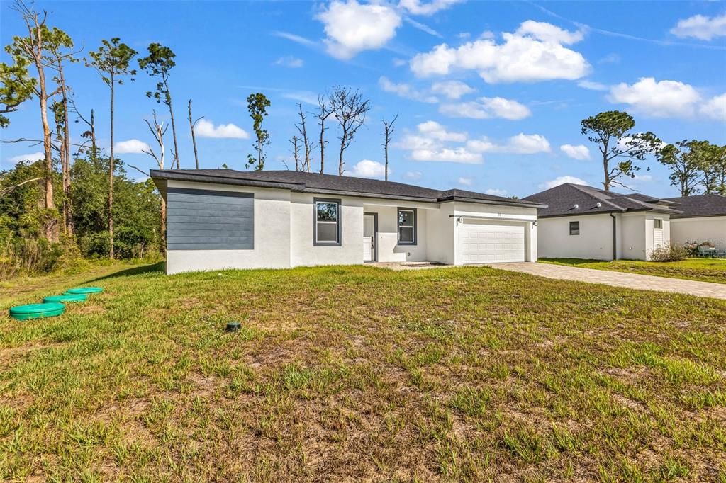 En Venta: $339,900 (4 camas, 2 baños, 1663 Pies cuadrados)