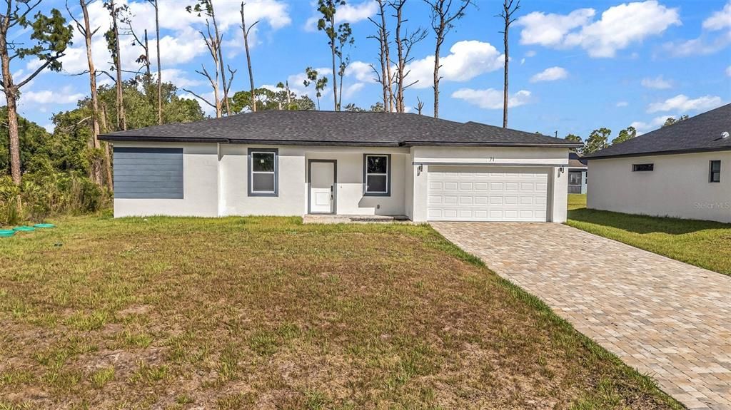 En Venta: $339,900 (4 camas, 2 baños, 1663 Pies cuadrados)