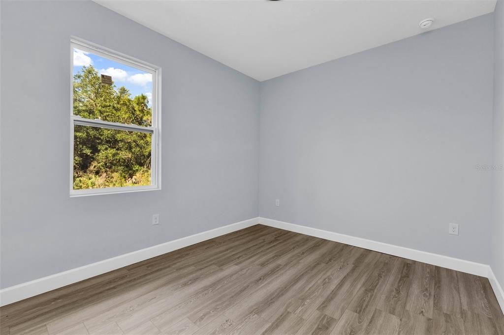 En Venta: $339,900 (4 camas, 2 baños, 1663 Pies cuadrados)