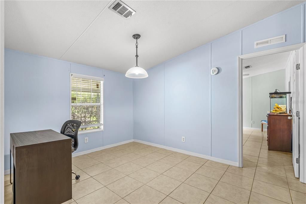 For Sale: $389,000 (3 beds, 2 baths, 1620 Square Feet)