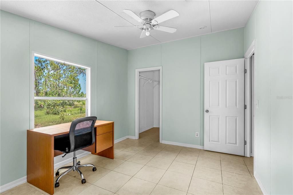 For Sale: $389,000 (3 beds, 2 baths, 1620 Square Feet)