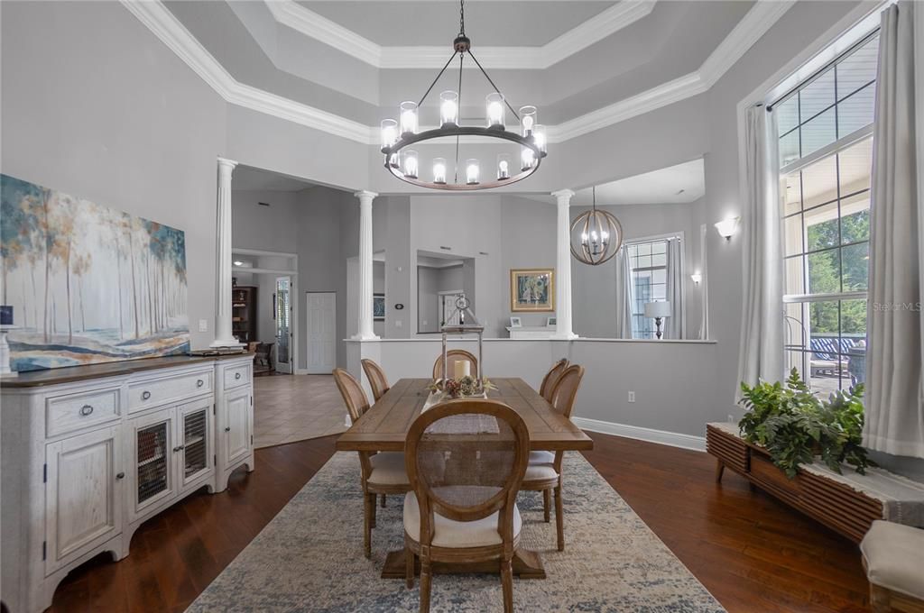 For Sale: $800,000 (5 beds, 4 baths, 4800 Square Feet)