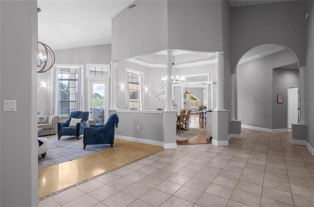 For Sale: $800,000 (5 beds, 4 baths, 4800 Square Feet)