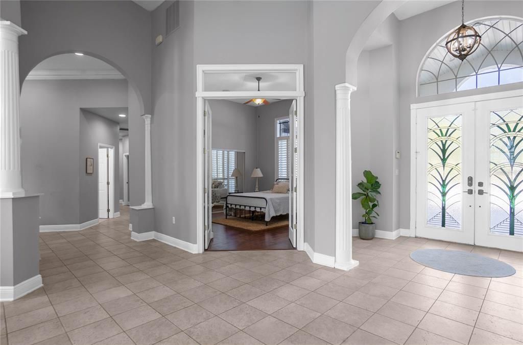 For Sale: $800,000 (5 beds, 4 baths, 4800 Square Feet)