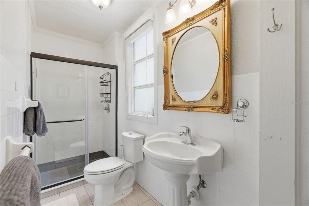 На продажу: $649,900 (3 спален, 2 ванн, 1972 Квадратных фут)