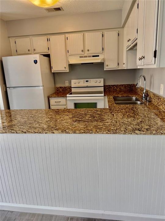 For Rent: $1,795 (2 beds, 2 baths, 1156 Square Feet)