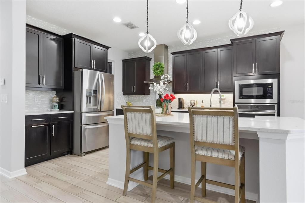 For Sale: $639,999 (5 beds, 3 baths, 3549 Square Feet)