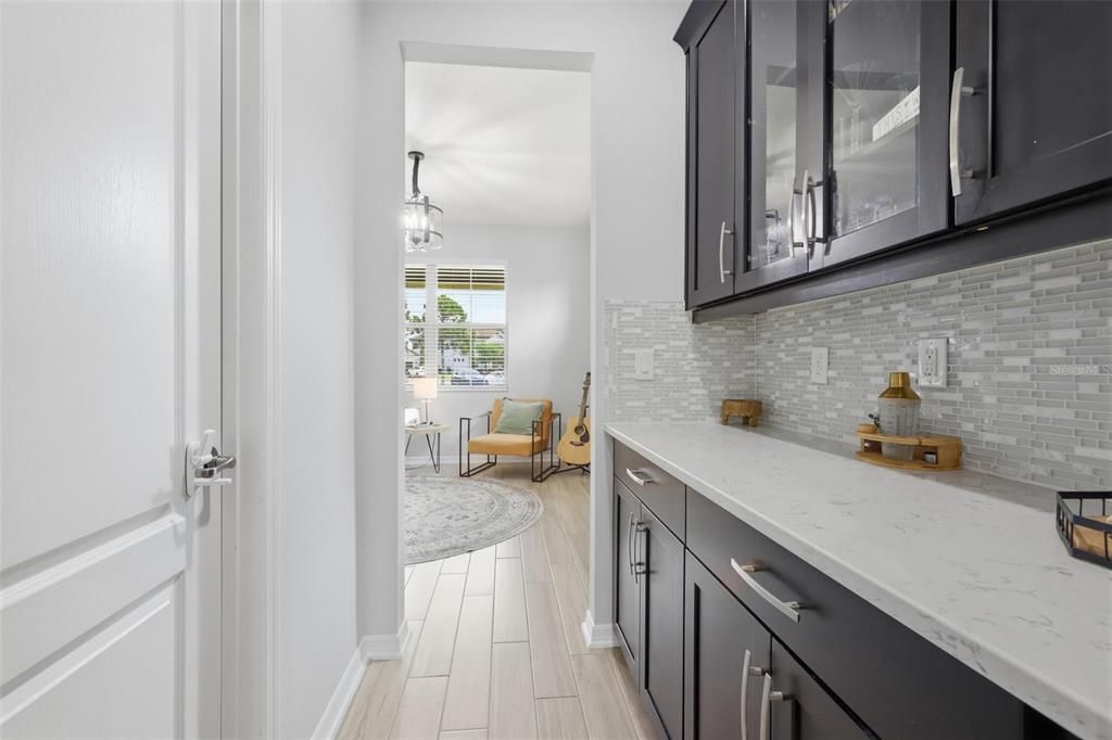 For Sale: $639,999 (5 beds, 3 baths, 3549 Square Feet)