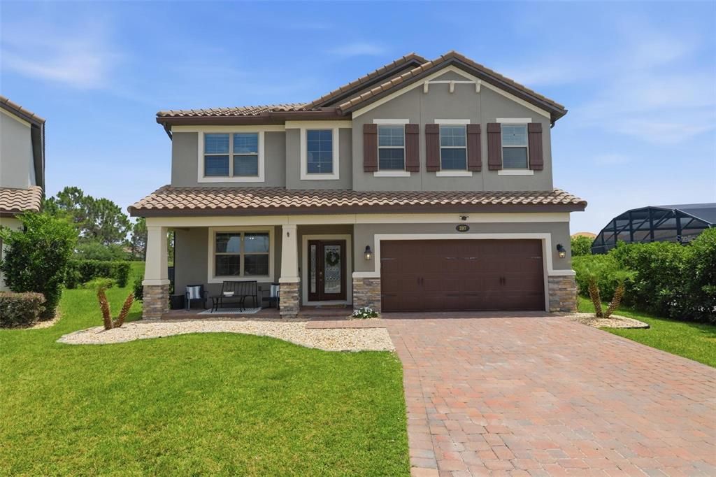 For Sale: $639,999 (5 beds, 3 baths, 3549 Square Feet)