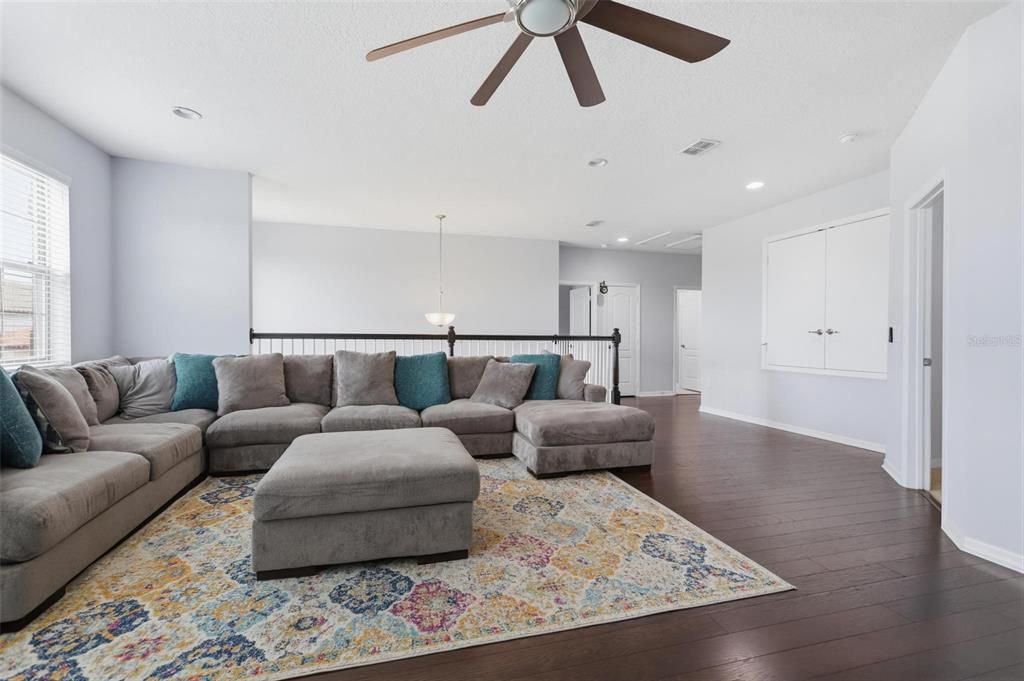 For Sale: $639,999 (5 beds, 3 baths, 3549 Square Feet)