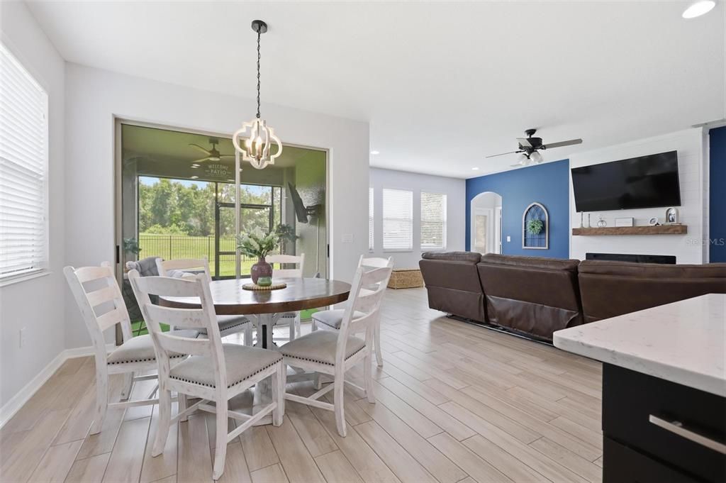 For Sale: $639,999 (5 beds, 3 baths, 3549 Square Feet)