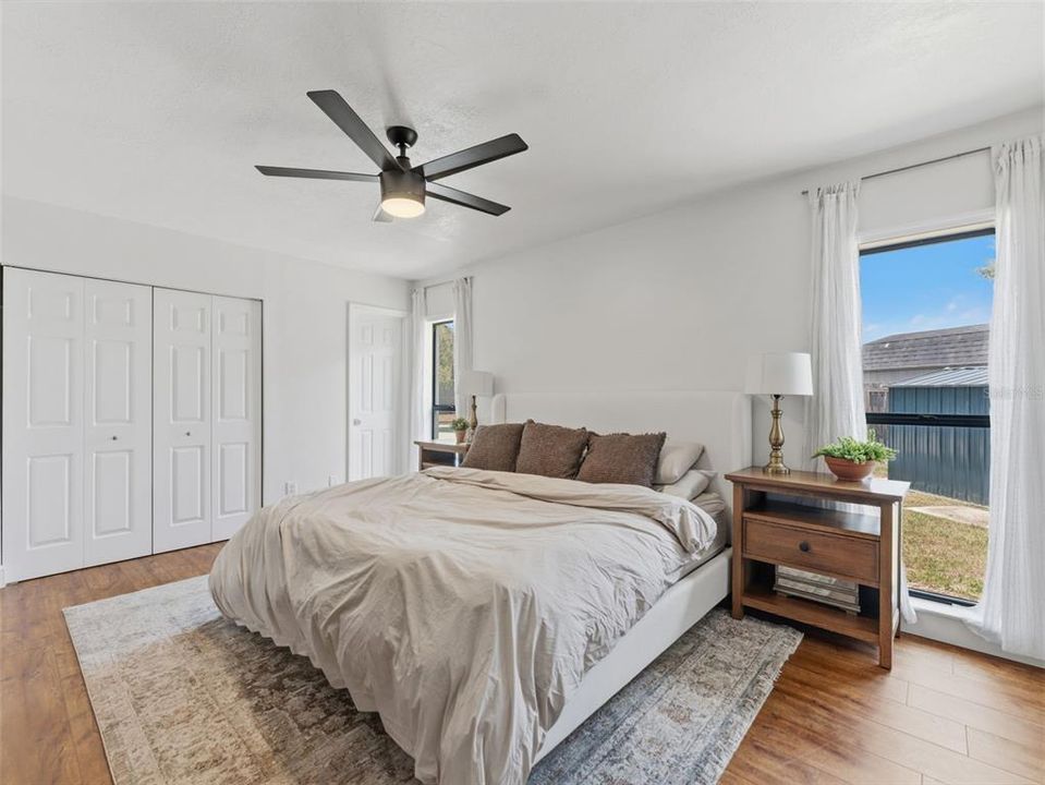 Active With Contract: $430,000 (3 beds, 2 baths, 1690 Square Feet)