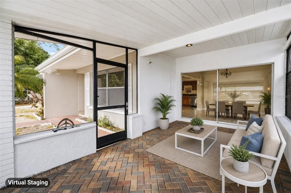 For Sale: $349,900 (3 beds, 3 baths, 1516 Square Feet)