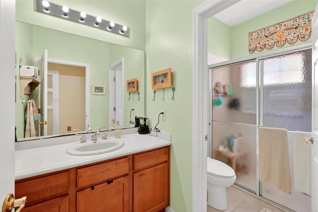En Venta: $368,000 (2 camas, 2 baños, 2170 Pies cuadrados)