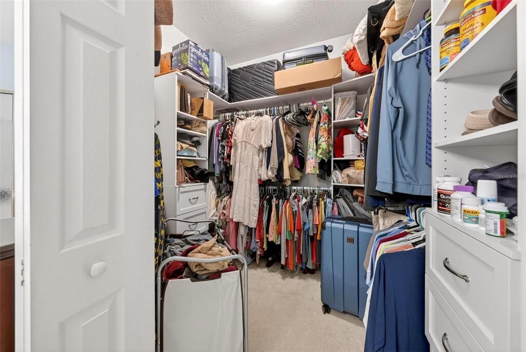 En Venta: $368,000 (2 camas, 2 baños, 2170 Pies cuadrados)