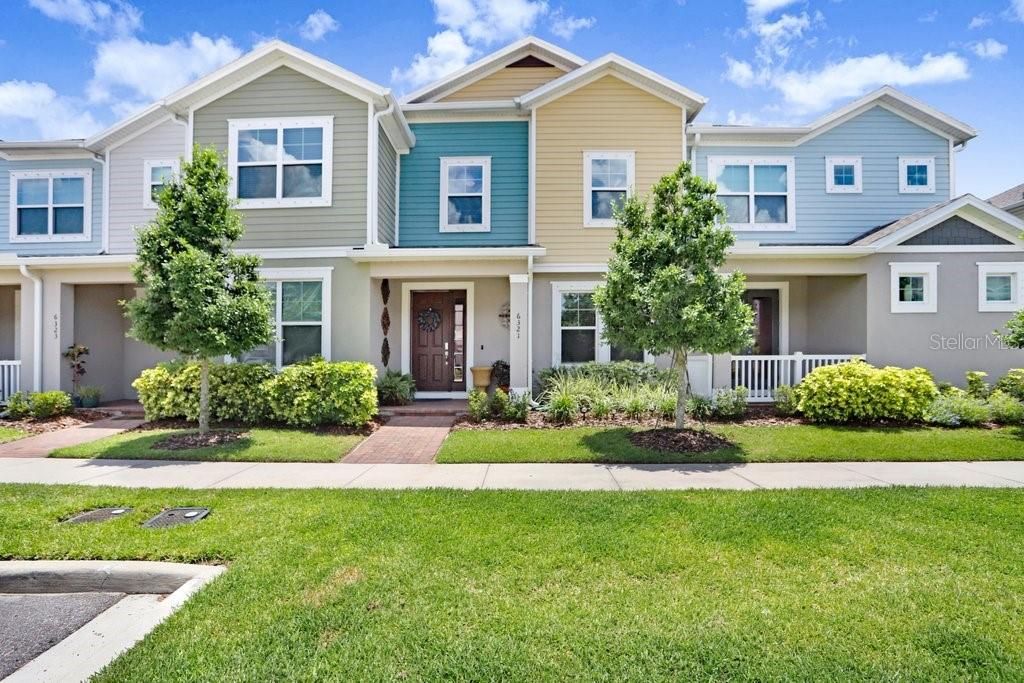 For Sale: $344,900 (4 beds, 2 baths, 1966 Square Feet)
