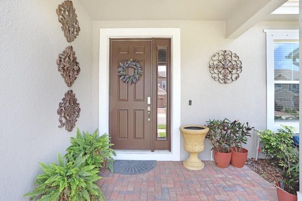 For Sale: $344,900 (4 beds, 2 baths, 1966 Square Feet)
