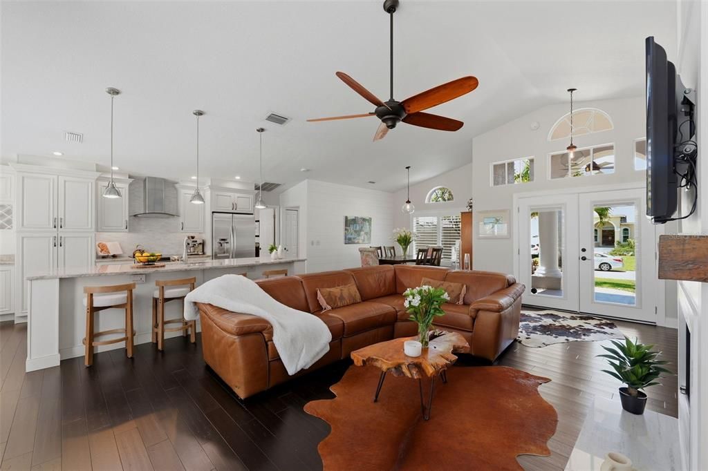 For Sale: $1,075,000 (3 beds, 2 baths, 1803 Square Feet)