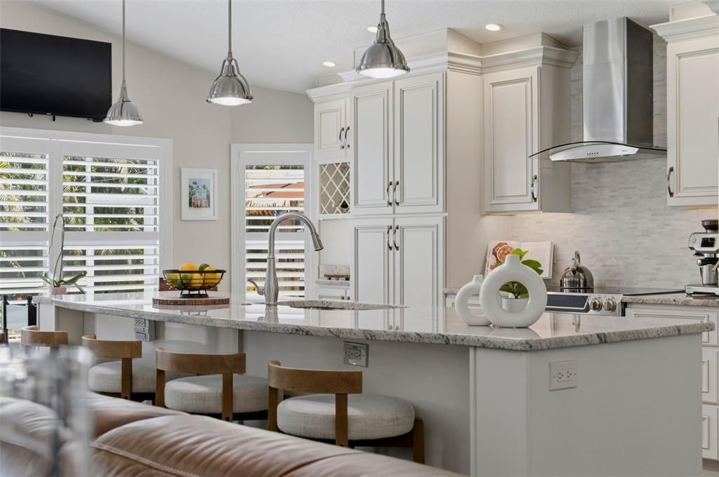 For Sale: $1,075,000 (3 beds, 2 baths, 1803 Square Feet)