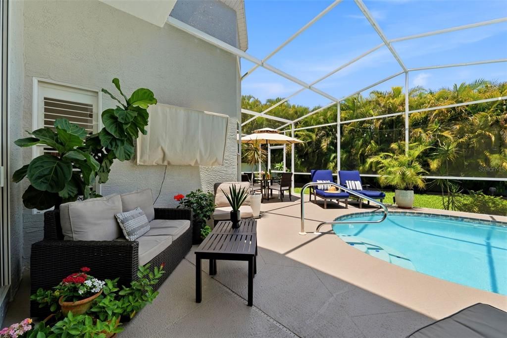 For Sale: $1,075,000 (3 beds, 2 baths, 1803 Square Feet)