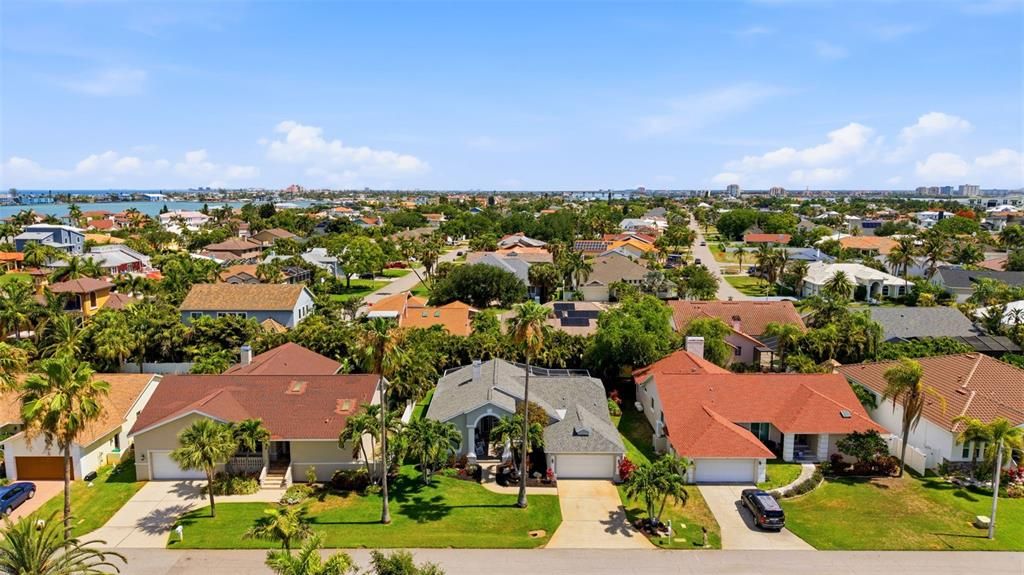 For Sale: $1,075,000 (3 beds, 2 baths, 1803 Square Feet)