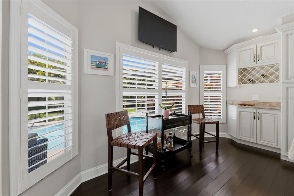 For Sale: $1,075,000 (3 beds, 2 baths, 1803 Square Feet)