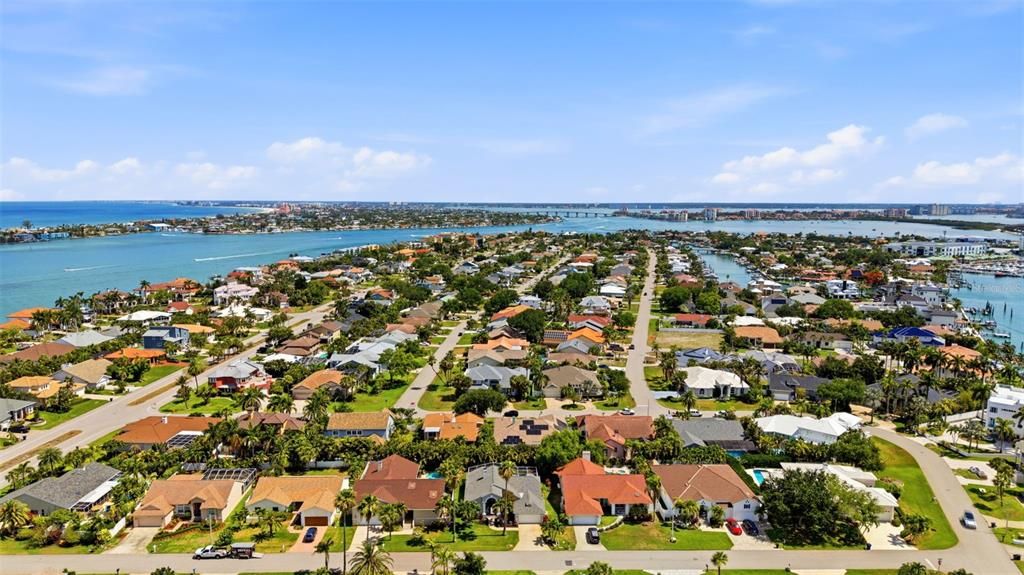 For Sale: $1,075,000 (3 beds, 2 baths, 1803 Square Feet)