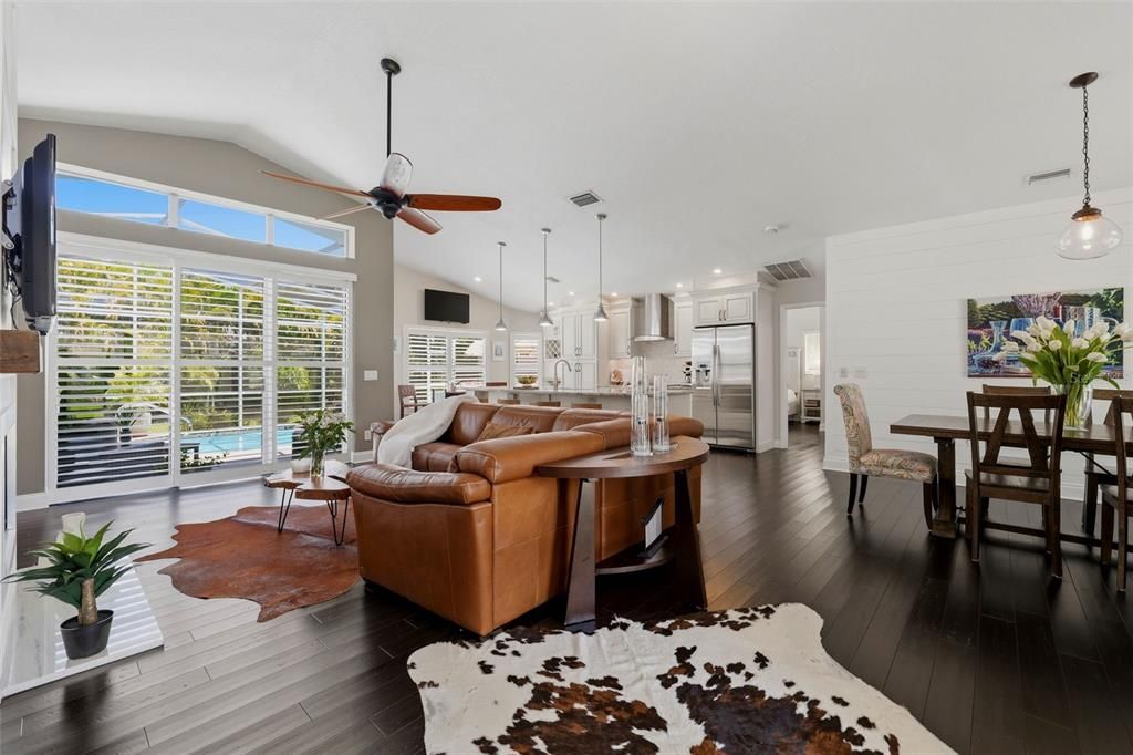 For Sale: $1,075,000 (3 beds, 2 baths, 1803 Square Feet)