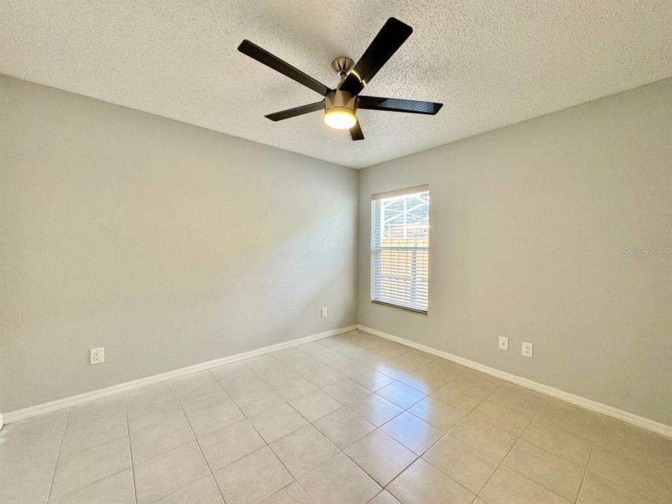 For Rent: $3,100 (4 beds, 2 baths, 2036 Square Feet)