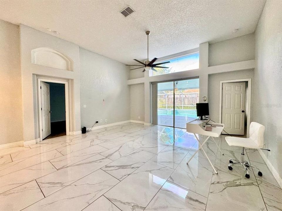 For Rent: $3,100 (4 beds, 2 baths, 2036 Square Feet)