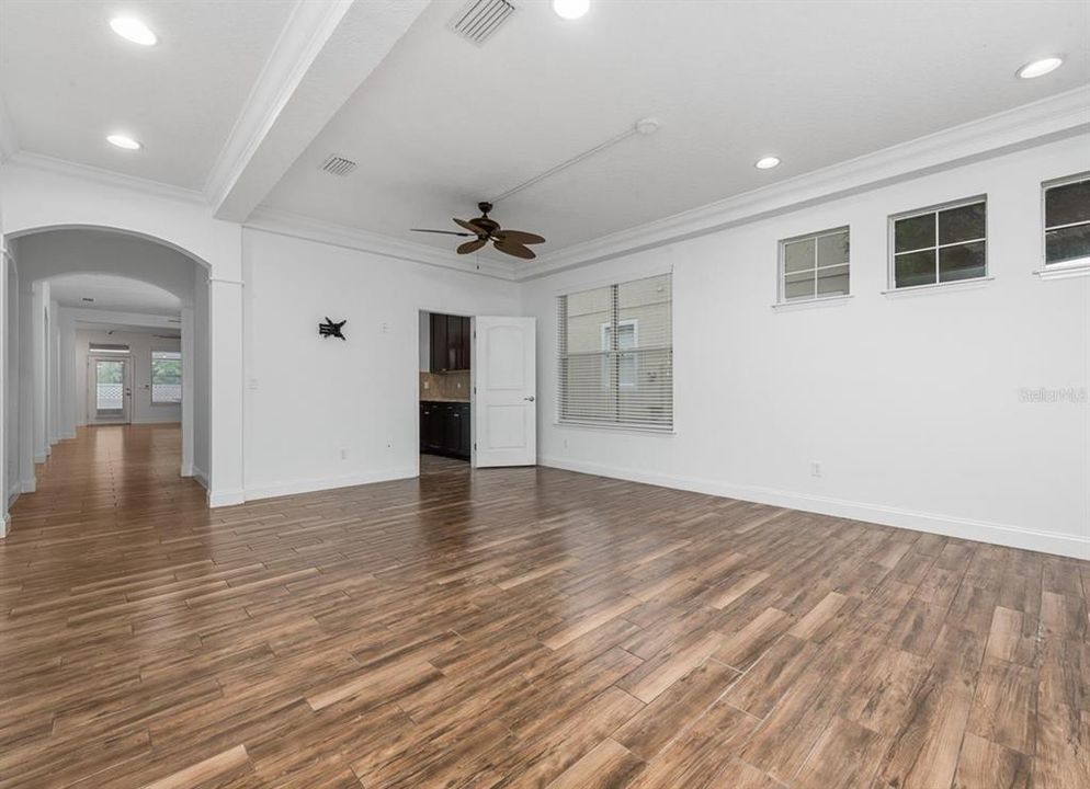 Active With Contract: $3,600 (5 beds, 3 baths, 3038 Square Feet)