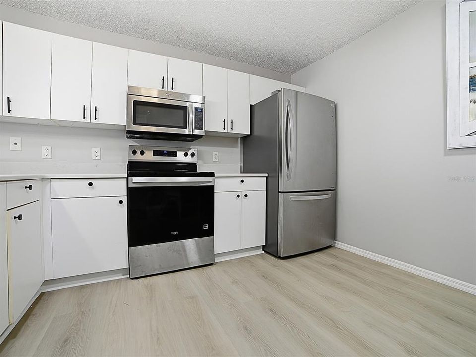 En Venta: $265,000 (2 camas, 2 baños, 1121 Pies cuadrados)