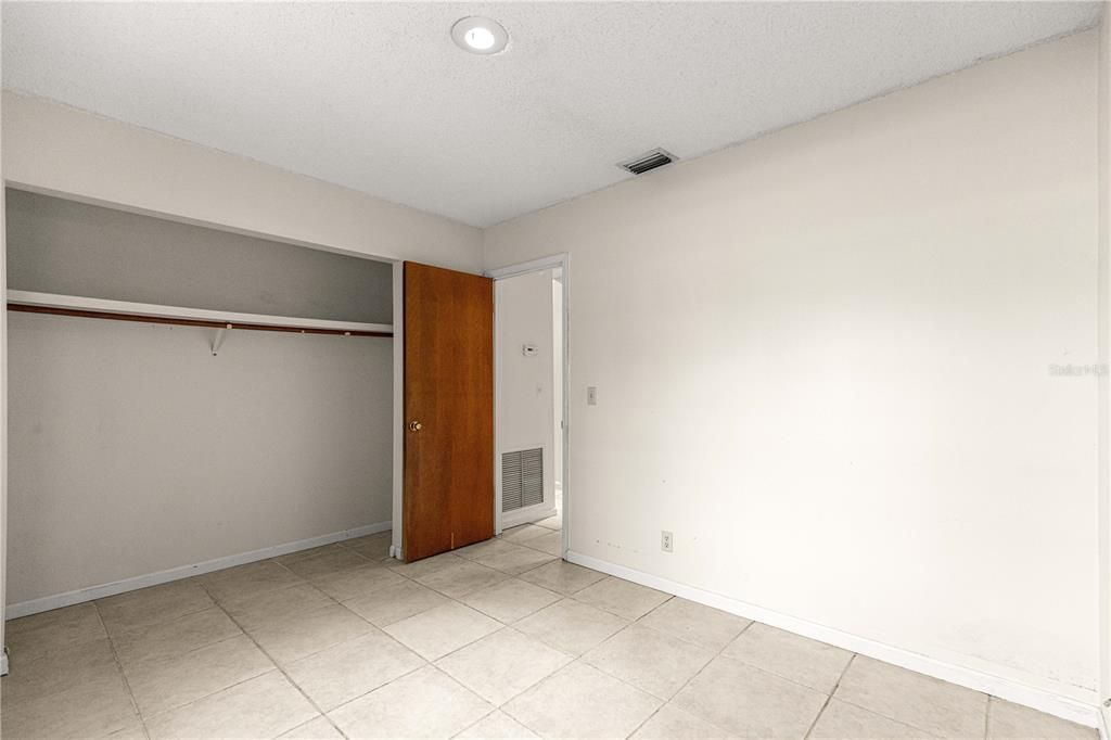 For Sale: $219,000 (3 beds, 2 baths, 1196 Square Feet)