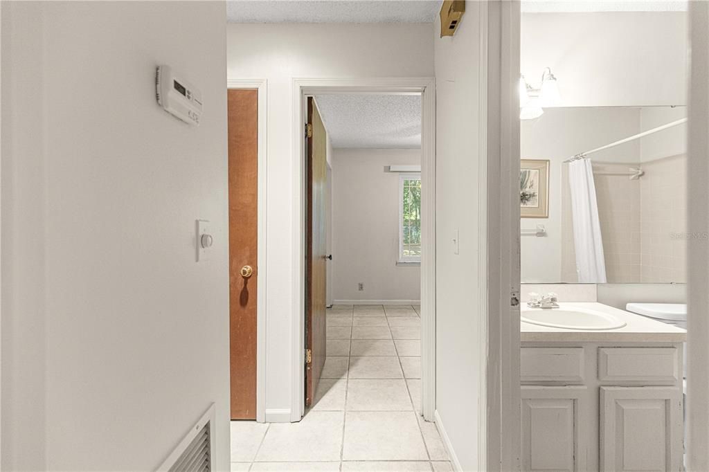 For Sale: $219,000 (3 beds, 2 baths, 1196 Square Feet)