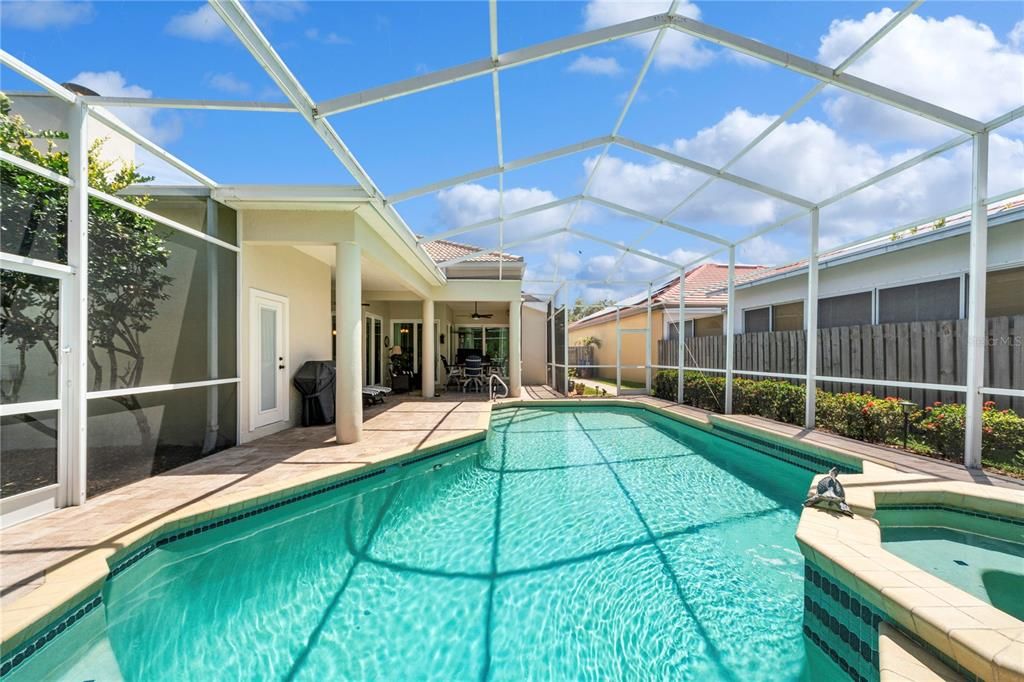 Active With Contract: $998,900 (3 beds, 3 baths, 2214 Square Feet)
