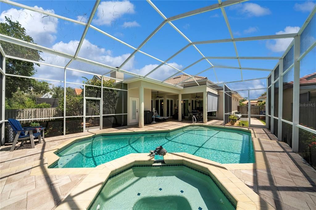 Active With Contract: $998,900 (3 beds, 3 baths, 2214 Square Feet)