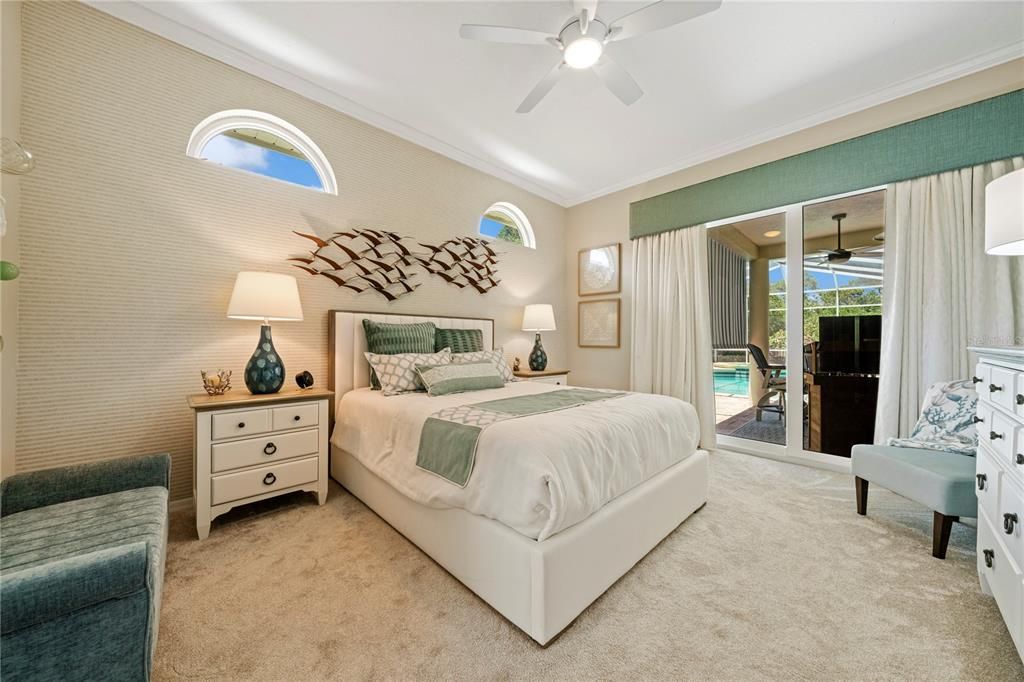 Active With Contract: $998,900 (3 beds, 3 baths, 2214 Square Feet)
