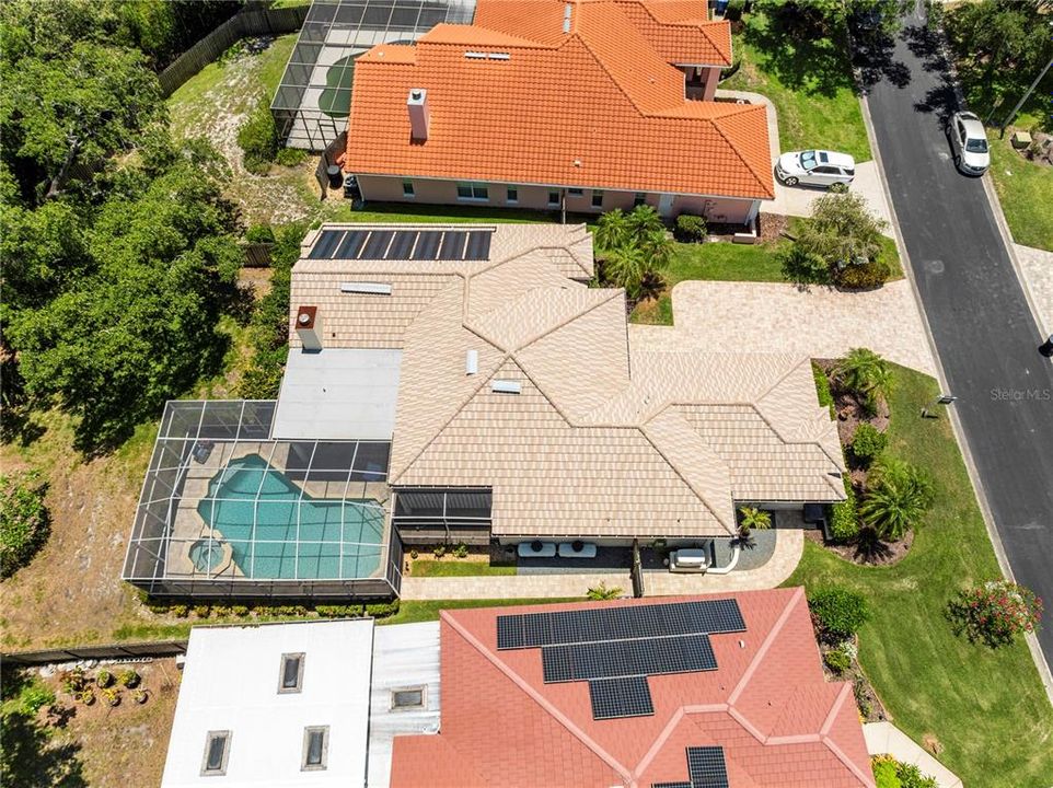 Active With Contract: $998,900 (3 beds, 3 baths, 2214 Square Feet)