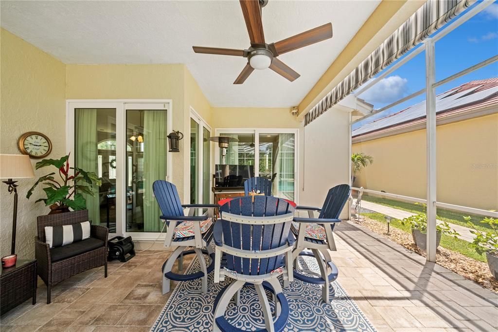 Active With Contract: $998,900 (3 beds, 3 baths, 2214 Square Feet)