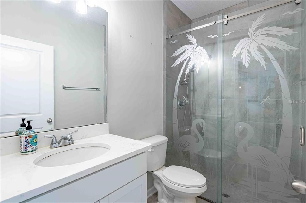 For Sale: $850,000 (5 beds, 4 baths, 3100 Square Feet)