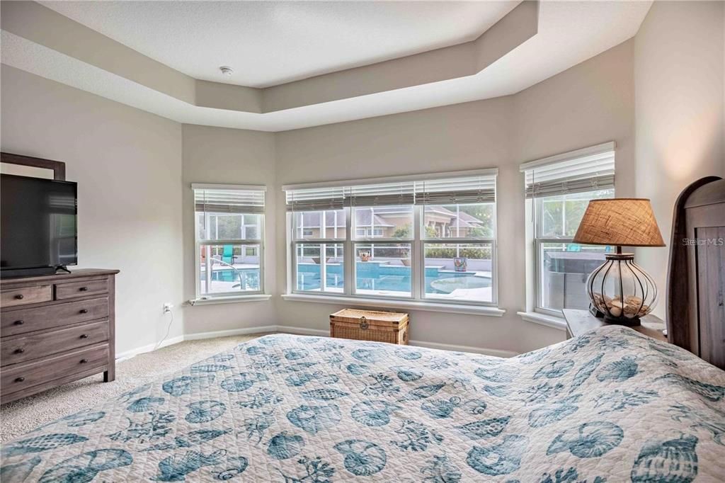 For Sale: $850,000 (5 beds, 4 baths, 3100 Square Feet)