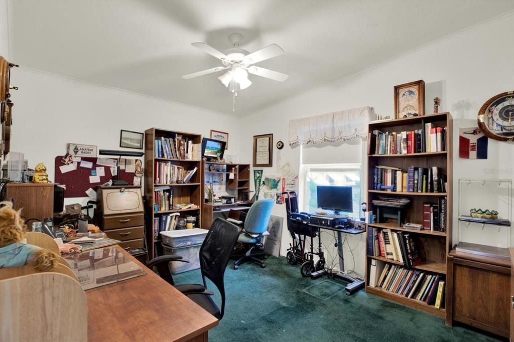 For Sale: $190,000 (3 beds, 2 baths, 1512 Square Feet)