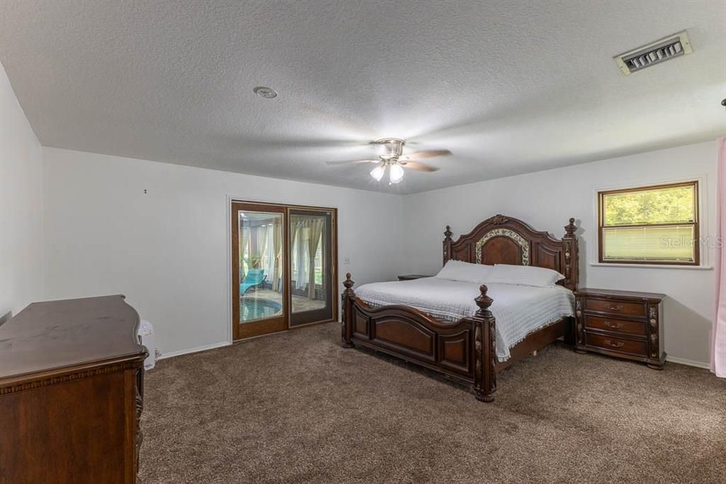For Sale: $1,200,000 (4 beds, 4 baths, 4191 Square Feet)