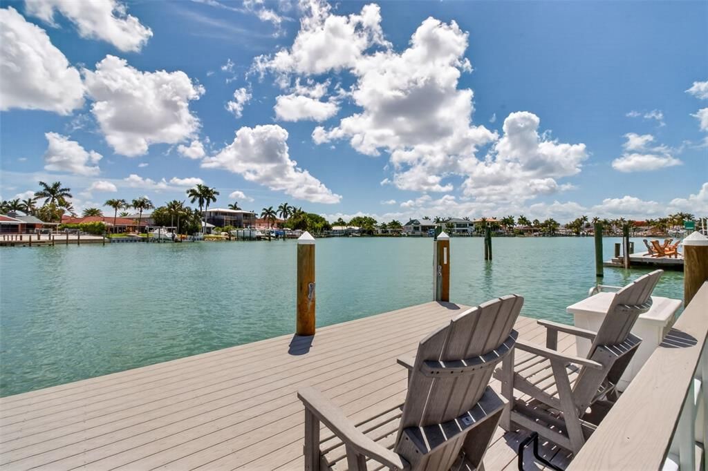 Active With Contract: $1,820,000 (3 beds, 2 baths, 2400 Square Feet)