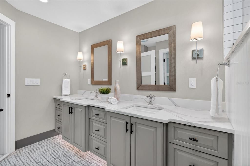 Active With Contract: $1,820,000 (3 beds, 2 baths, 2400 Square Feet)