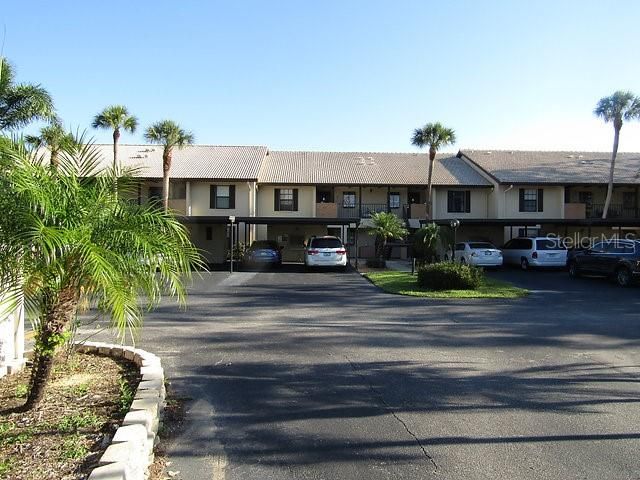 For Rent: $1,700 (2 beds, 2 baths, 1064 Square Feet)