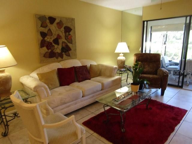 For Rent: $1,700 (2 beds, 2 baths, 1064 Square Feet)