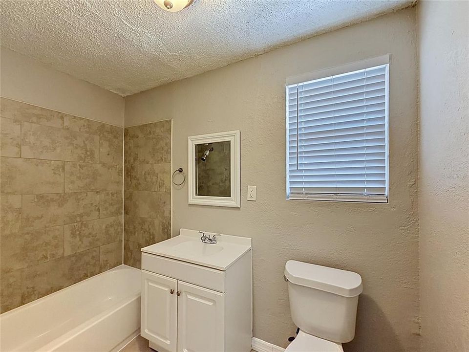 Activo con contrato: $250,000 (2 camas, 2 baños, 780 Pies cuadrados)